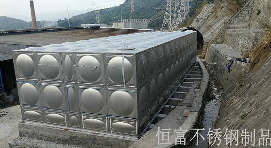 不銹鋼保溫水箱，